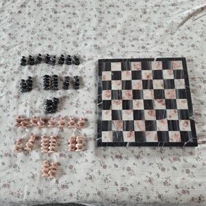 Marble Inlay Black and Pink Chess Set